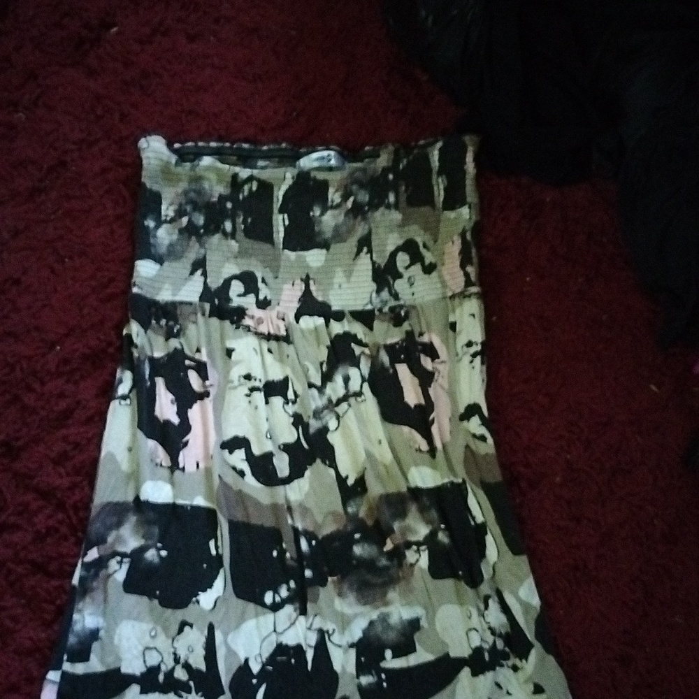 Kenzie girl size medium tube top dress, NOT SHORT ON!!!